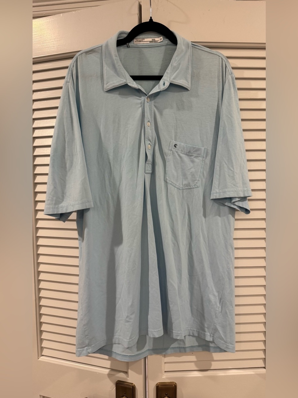 Criquet Men’s Pale Blue Short-Sleeve Polo with Chest Pocket
